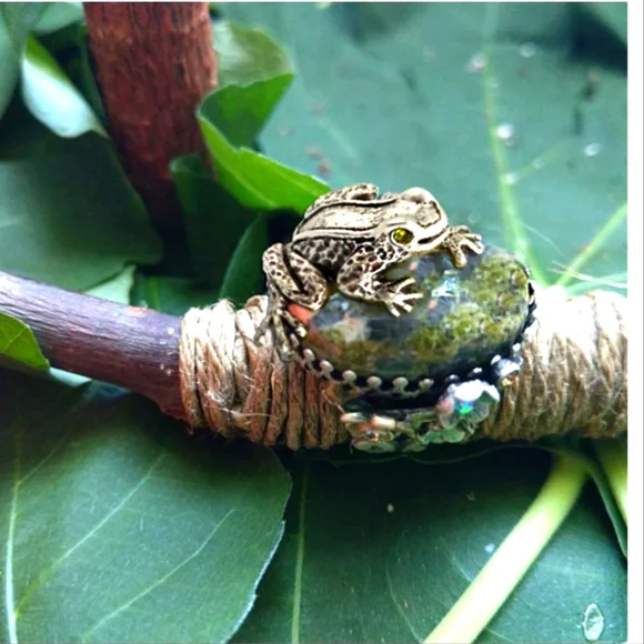 'Sweet Romance USA' .925 Silver Sculpture Frog Ring ๐ Adjustable NEW - Picture 9 of 10